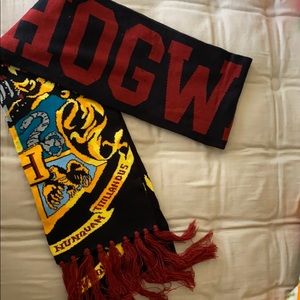 Set of 2 Harry Potter Scarfs Gryffindor